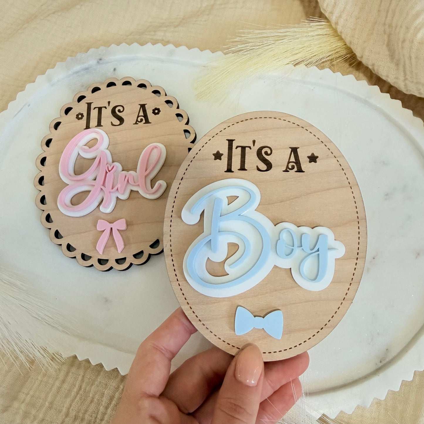 It’s a Boy / It’s a Girl Wooden Baby Announcement Sign | Newborn Photo Prop | Hospital Birth Announcement | Baby Keepsake